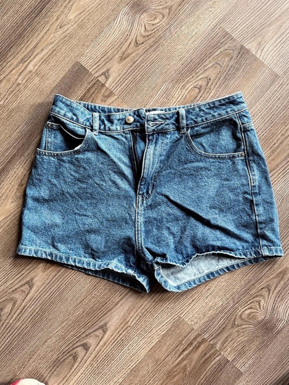 Princess Polly Women's Denim Cutoff Shorts in Blue Size 8 Like New